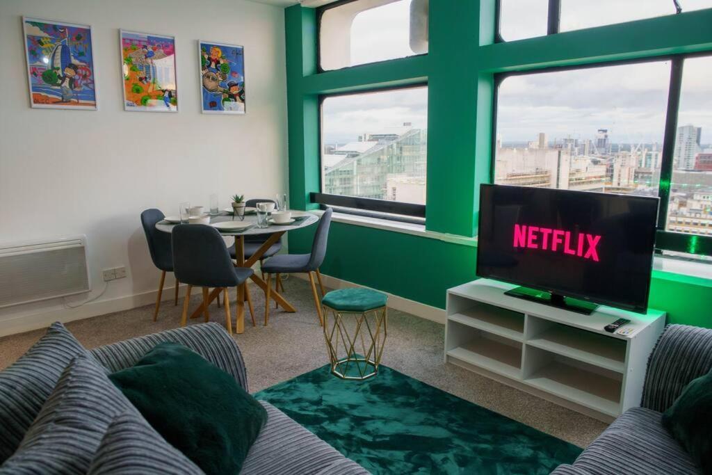 Manchester City Centre Apartment, Skyline View Exterior foto
