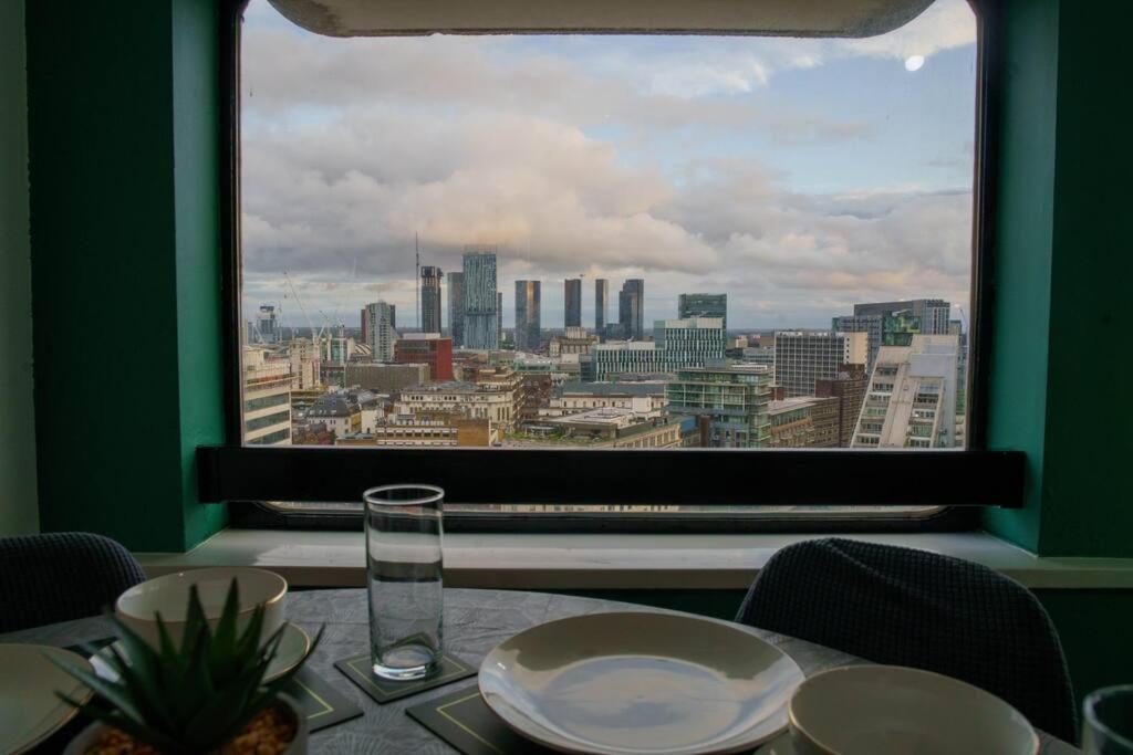 Manchester City Centre Apartment, Skyline View Exterior foto